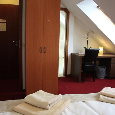 Hotel Premier Trnava Extérieur photo