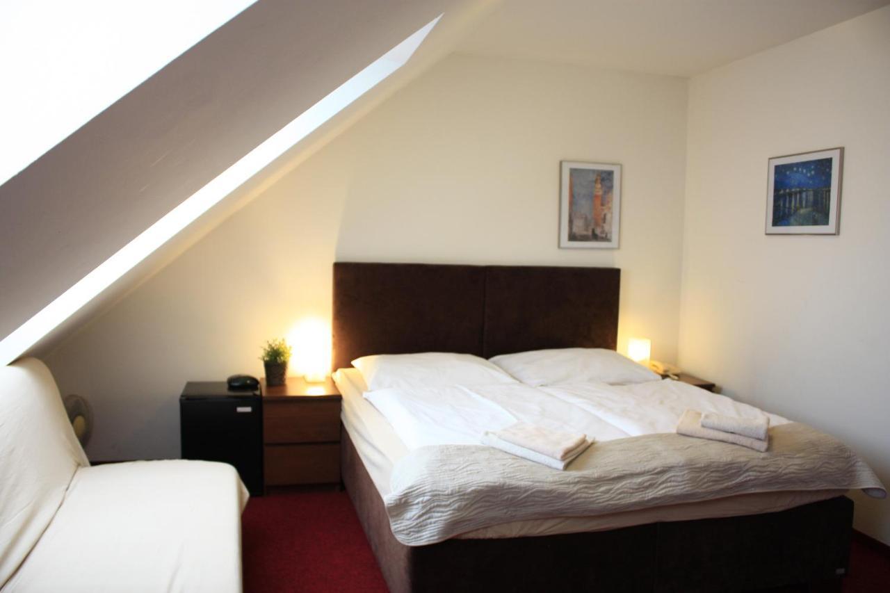 Hotel Premier Trnava Extérieur photo