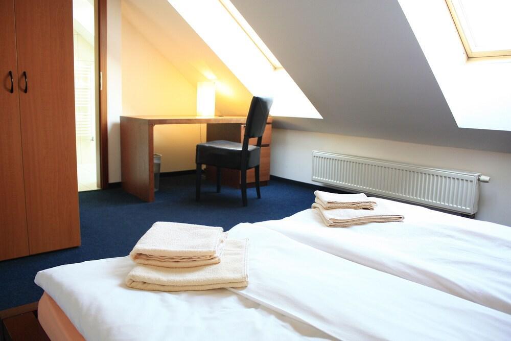 Hotel Premier Trnava Extérieur photo
