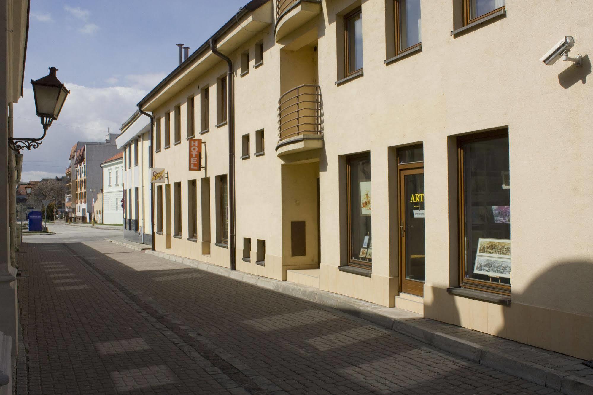 Hotel Premier Trnava Extérieur photo